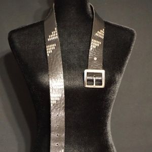 Leather Edgy Decorative Belt w/ Silver Embellishments - Size 32 Women
